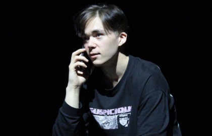 Час сорок с двумя пересадками