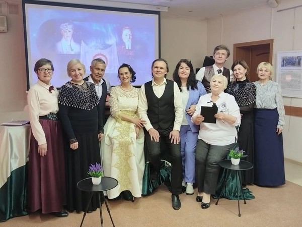 Моноспектакль «Хроники служебных собак»