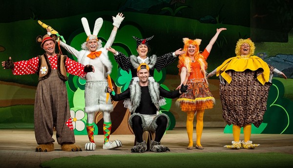 Спектакль «Заяц и волкшебство»