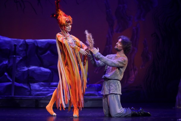 Илья Муромец и перо Жар-птицы