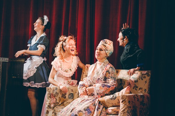 Праздничный сон — до обеда