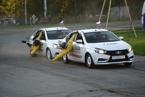 Шоу каскадёров