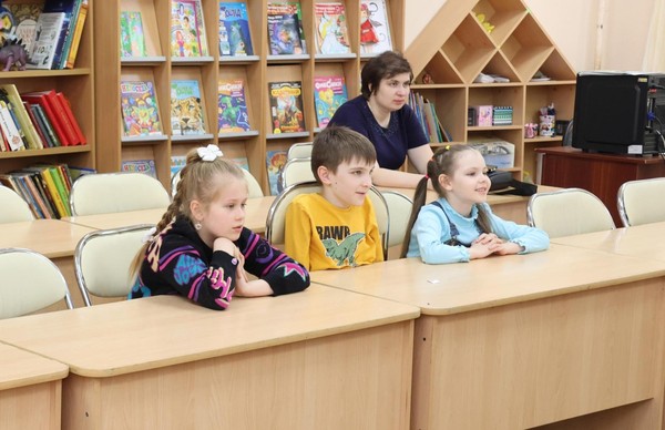 Занятие в «Активити-клубе» «Птички-невелички»
