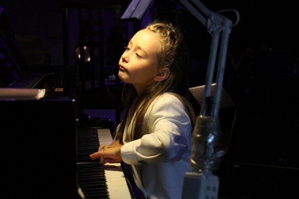 Концерт молодых исполнителей