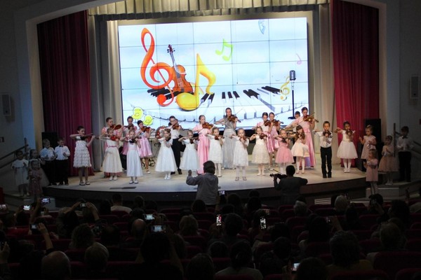 Праздничный концерт «О чем мечтают дети!»