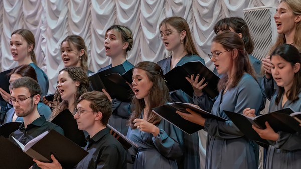 Хор «Полигимния». Город влюблённых людей