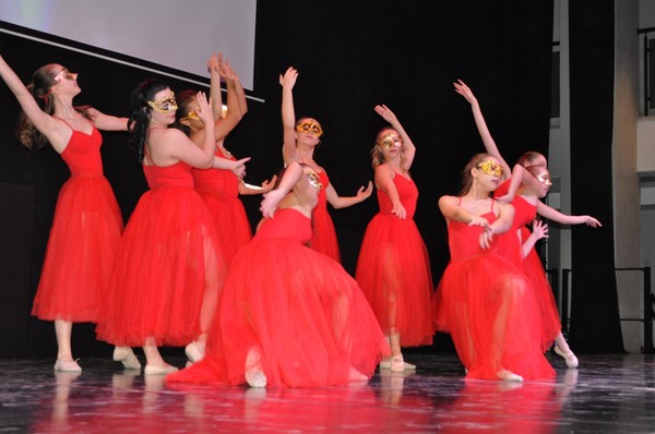 Программа «Весенний бал»