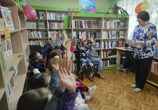 Игровой час «Приключения в книжном государстве»