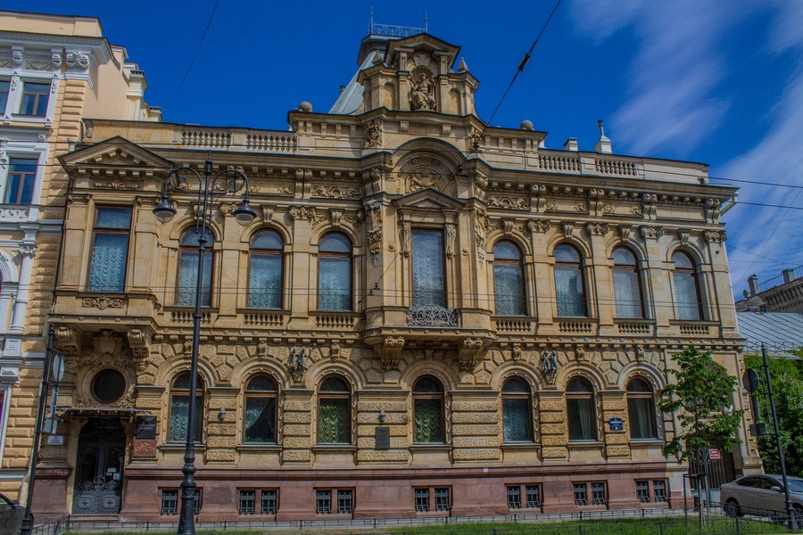 Экскурсия в особняк Кельха