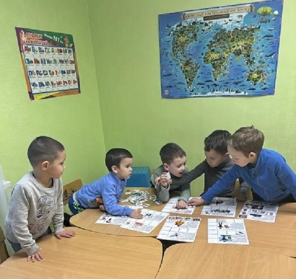 Литературный час «Добро пожаловать в страну Читалию»
