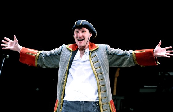 Спектакль «Тень города»