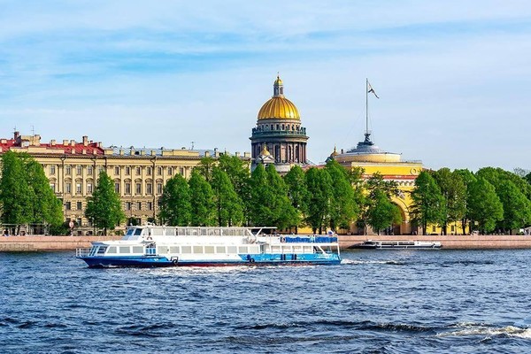 Виртуальное путешествие «Город над Невой»