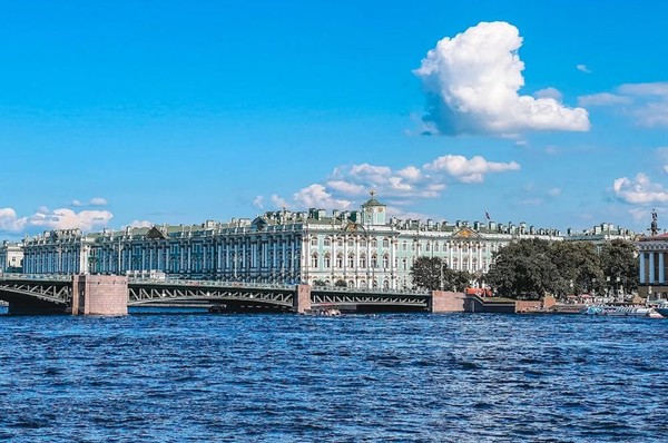 Интерактивная программа «ПитерКвест»