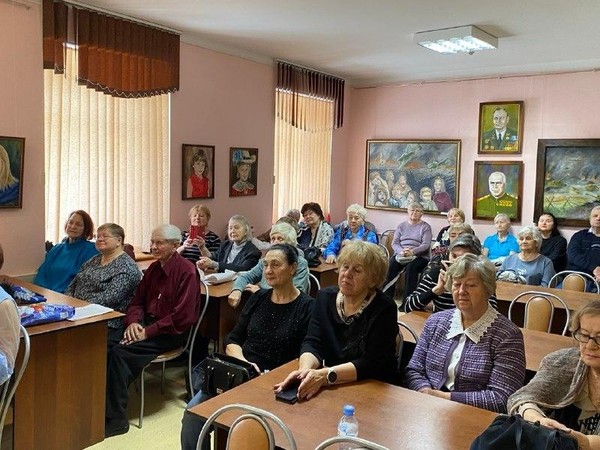 Исторический экскурс «Скоро Троица»