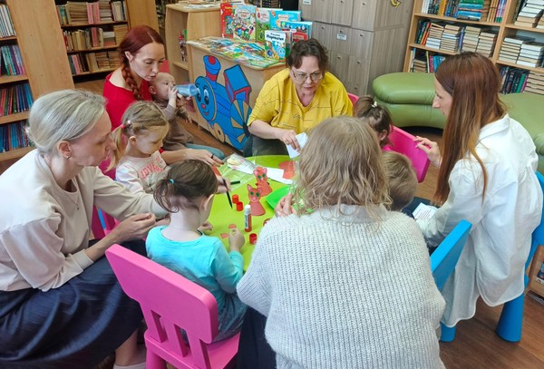 Новое путешествие Книжного паровозика