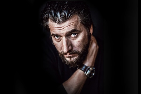 Александр Устюгов