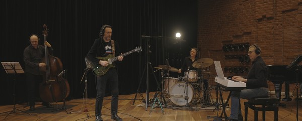 Мир гитары. Фестивальный джем