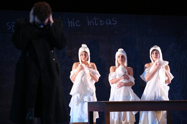 Владислав Хрусталев