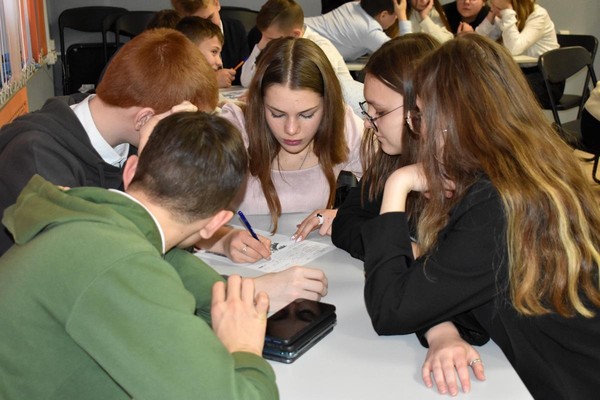 Игра «Великие умы»