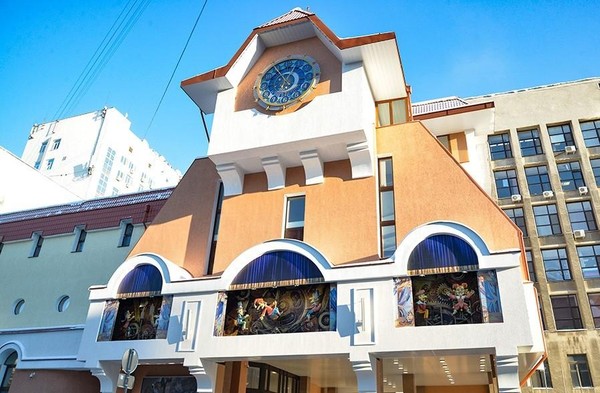 Спектакль «Аленький цветочек»