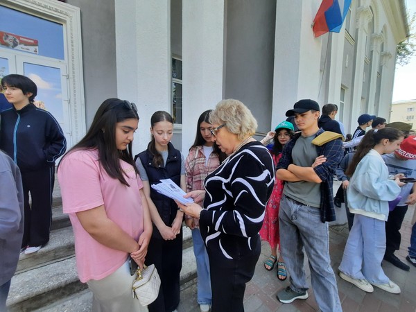 Выставка «Языковое многообразие народов КЧР: путь к единению и взаимопониманию»
