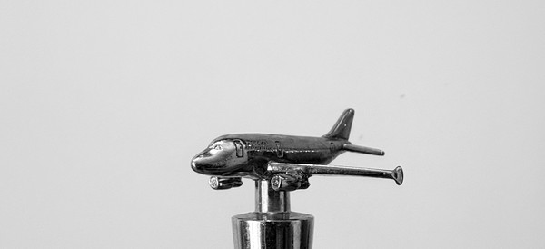 Небо. Самолёт. Девушка