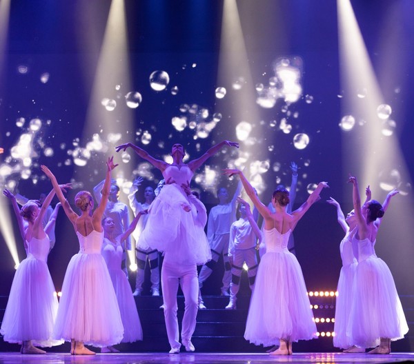 Концерт «Два мира, одно искусство»