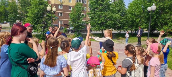 Праздничная программа «Мы в Тюмени все соседи»