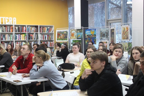 Квиз «Книжные черви»