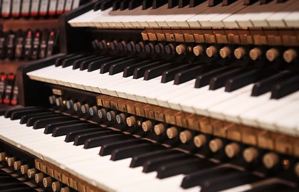 Старинный орган при свечах. Шедевры органной музыки трёх столетий