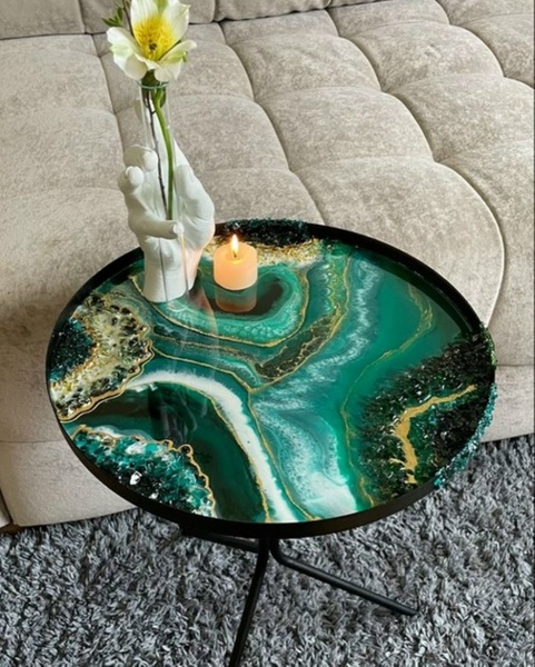 27.04-3.05 в 16.00 и в 18.30 Мастер-классы по работе с эпоксидной смолой.