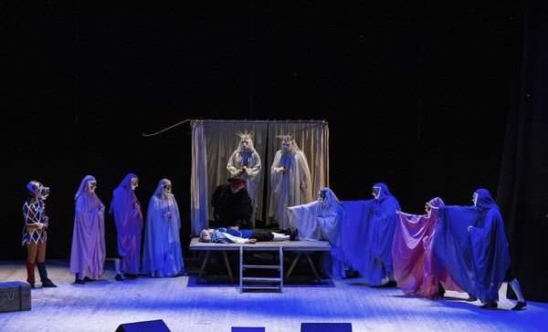 Спектакль «Черная курица»