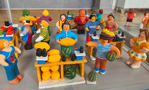 Авторская экскурсия «Художественные традиции многонациональной России»