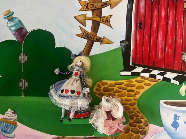 Спектакль «Алиса»