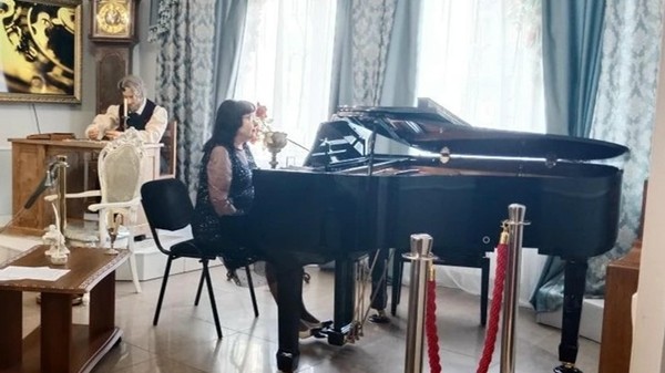Концертная программа «Родные сердцу звуки: Шопен и Бетховен»