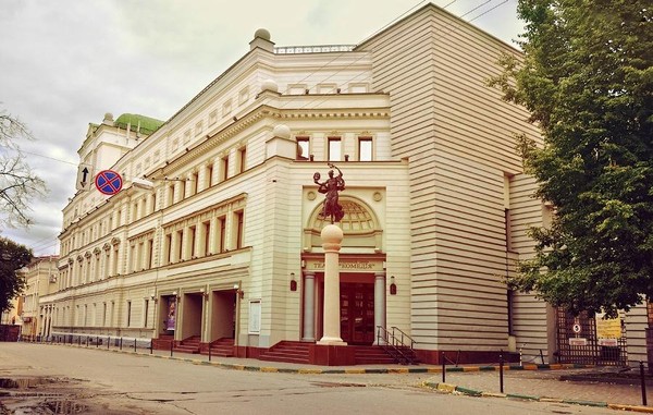 Спектакль «Город Глупов. Подслушано»