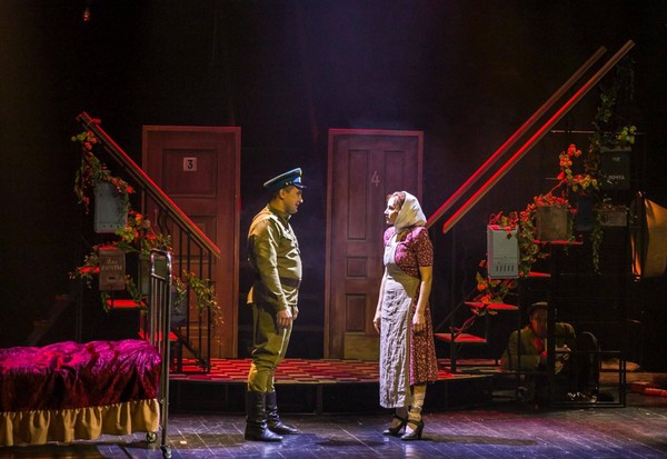 Спектакль «Барабанщица»