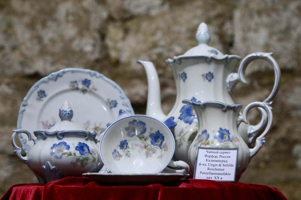 Выставка «Бесценные семейные реликвии»