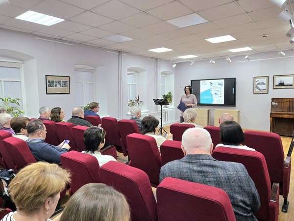 Клуб знатоков города «40 лет празднику День города»