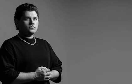 Михаил Озеров