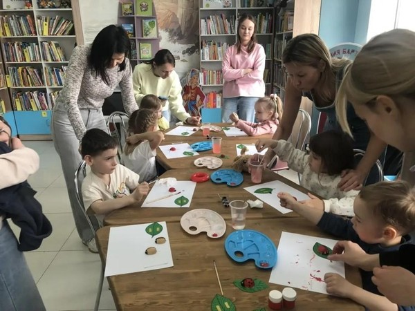 Программа «Маленький читайка: здравствуй, лето»