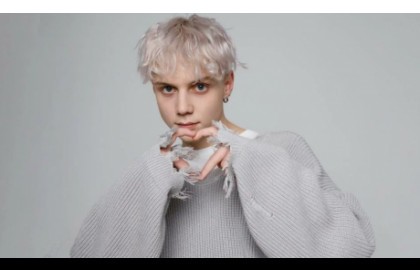 Ваня Дмитриенко