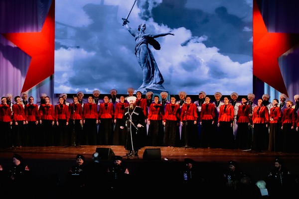 Кубанский казачий хор. Отзовитесь, однополчане