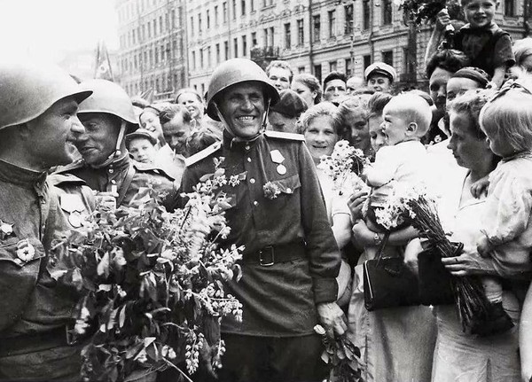 Концерт «Победный май, священная весна»