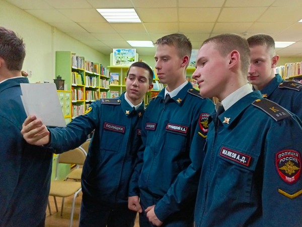 Программа «В огне войны рожденные стихи»