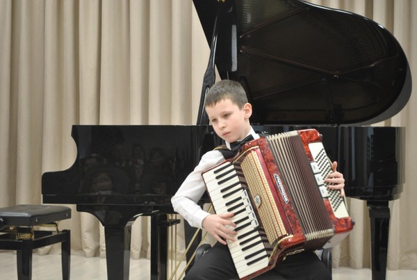 Концерт «Весенние аккордеонные наигрыши»