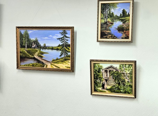 Выставка картин художника-любителя Сергея Михайловича Чекалина «И вечная природы красота»