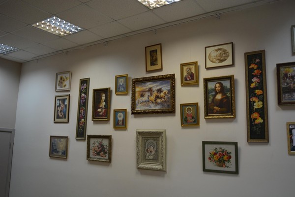 Выставка детских рисунков «Великий День победы»