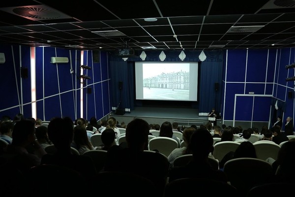 Кинолекторий «Знать, чтобы помнить»