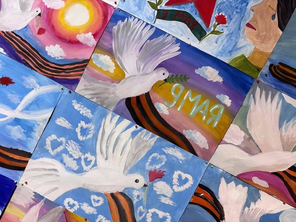 Выставка рисунков ко Дню Победы в Великой Отечественной войне 1941-1945гг